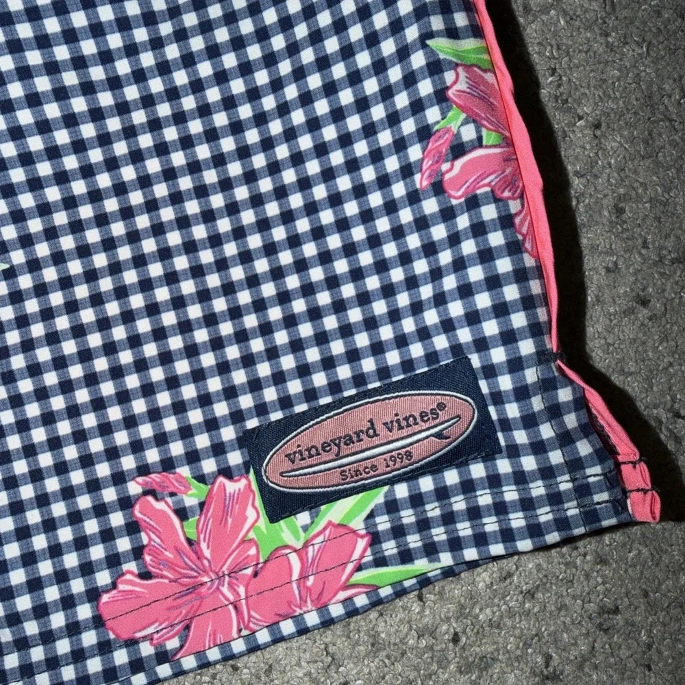 Vineyard Vines Gingham & Oleander Printed Chappy Swim Trunks Kids Medium Beach
